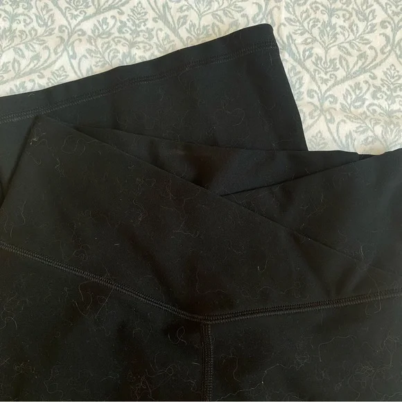 Abercrombie & Fitch YPB Sculpt Activewear Crossover Waist Black Flare Leggings - Picture 2 of 4